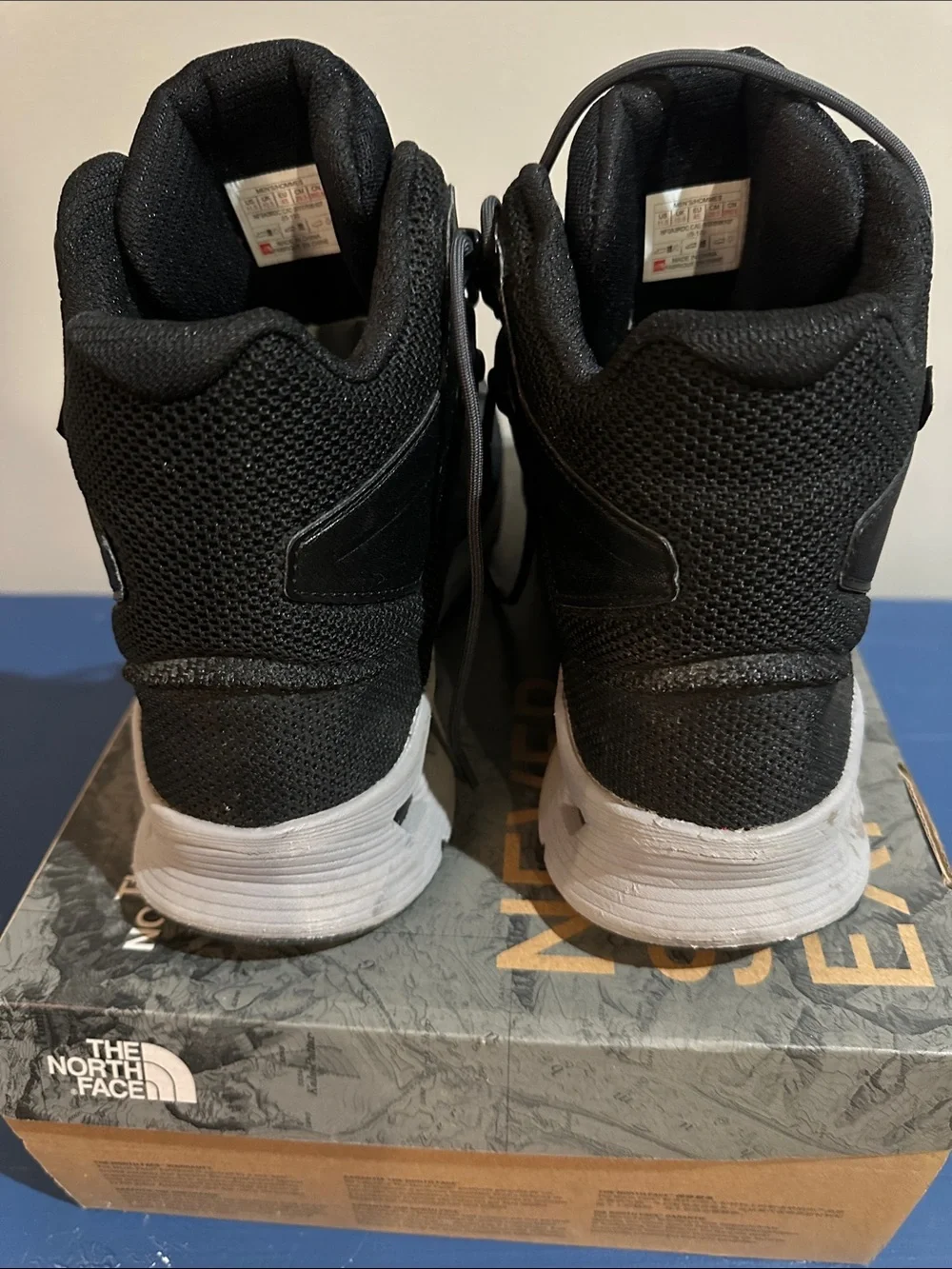 The North Face Men's Safien Mid GTX Black and Gray Trail Boots